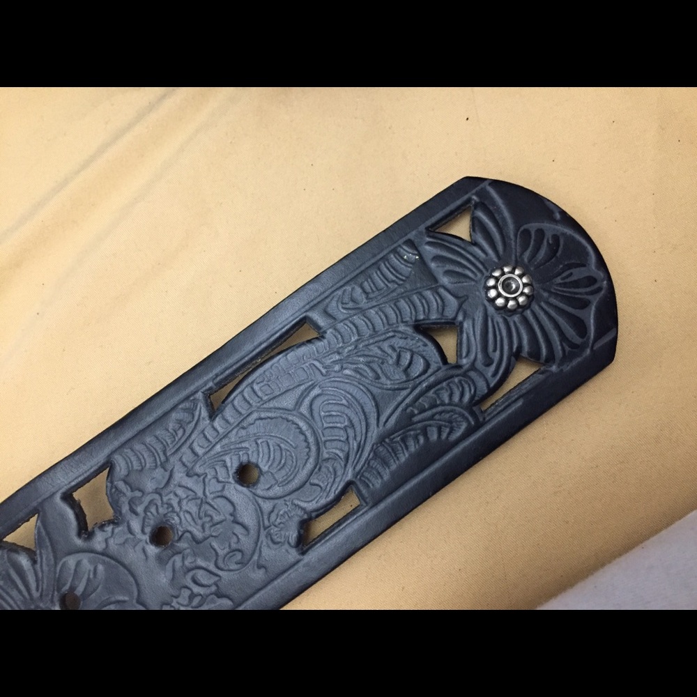 Belt - Picture 6 of 8